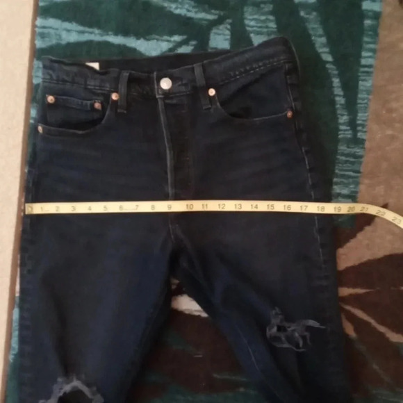 Levi's 501 button fly black  Raw Hem High Rise Distressed Womens  size 29 - Picture 11 of 12
